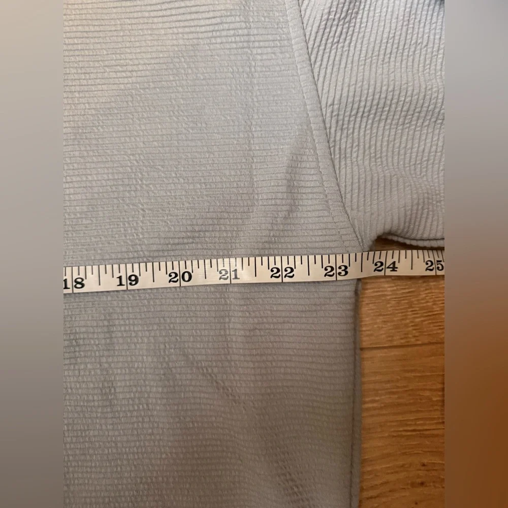 CHAMPION Women's Gray Hoodie Sweater - Picture 7 of 8
